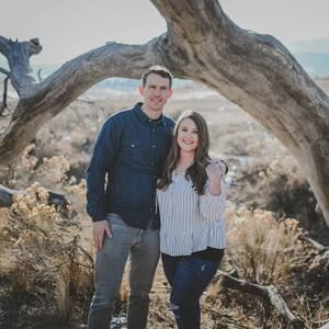 Meet your Posher, Caitlin